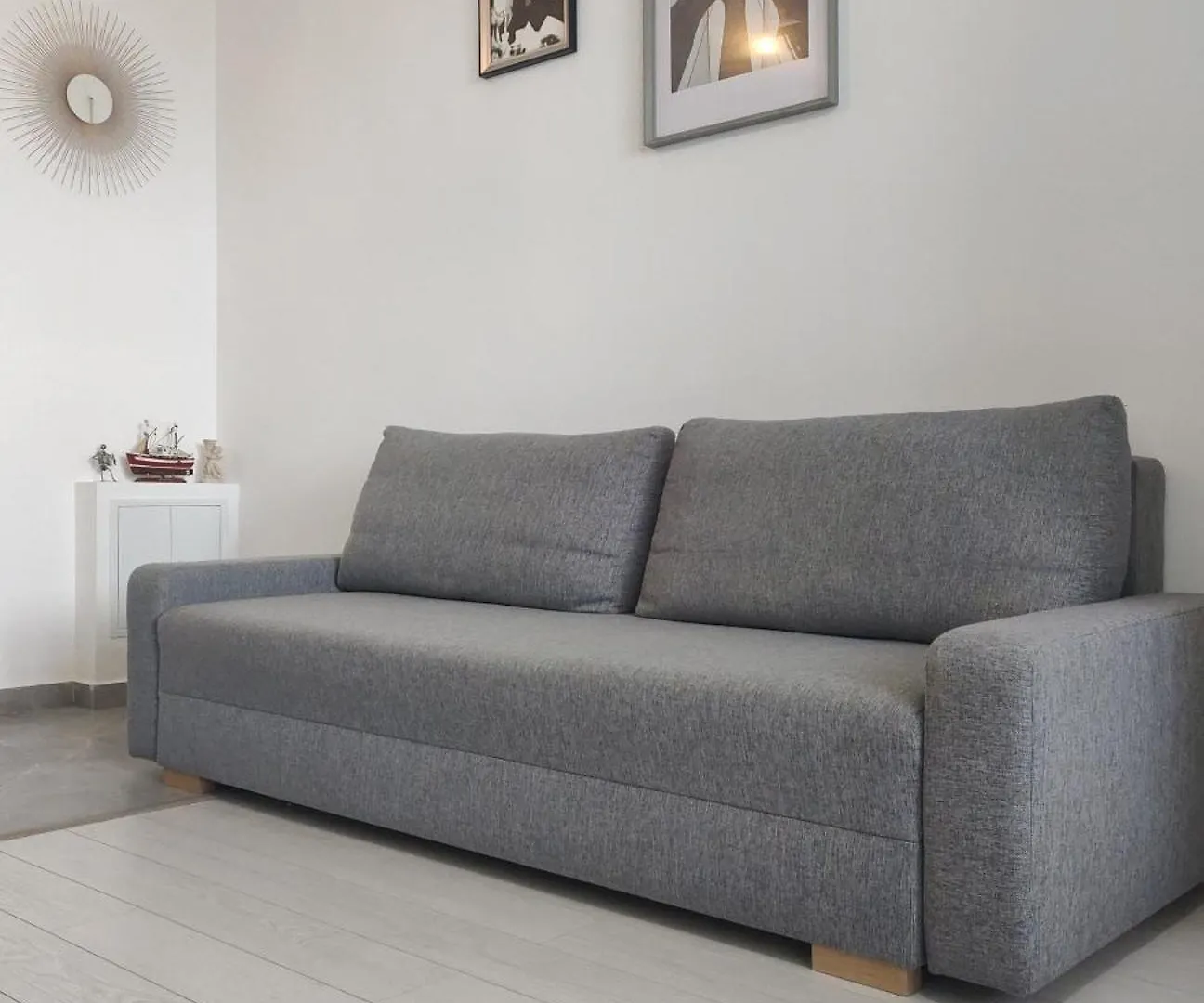 Luxury 2 Rooms Free Parking Air Conditioning Espresso Modern Bright View Full Complet Utilat location